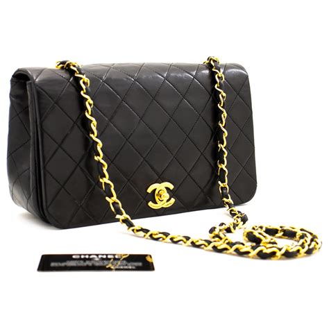 sac chanel matelassé noir prix|chanel boutique.